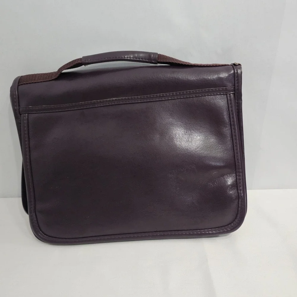 Mt. Baker Purple Faux Leather Bible Cover Organizer Case - Item 41319 EUC